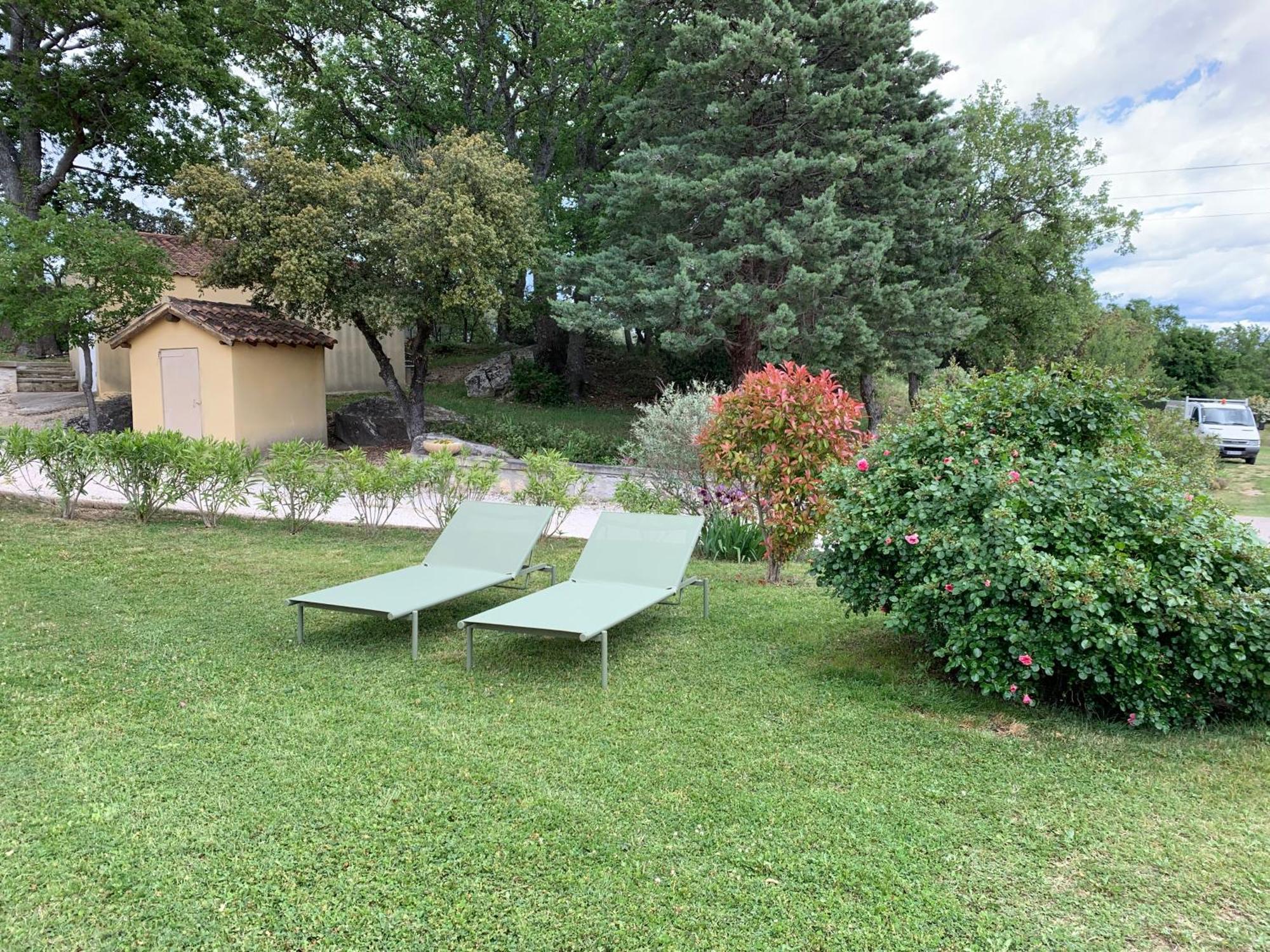 Studio Au Pied De La Ste Victoire Puyloubier 外观 照片